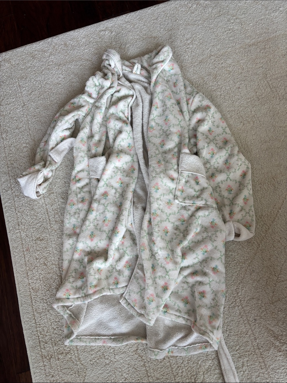Women's Cream Floral Fleece Hooded robe